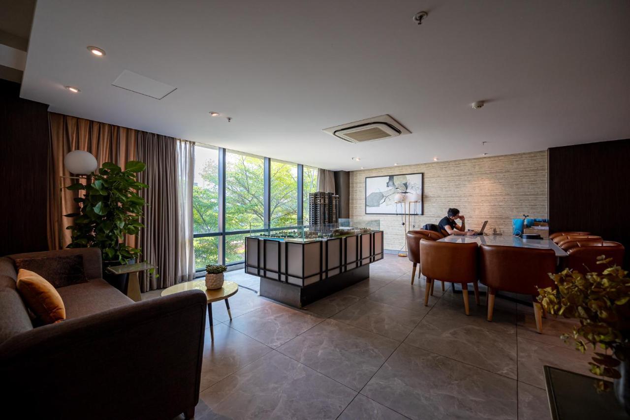 Luxury Retreat D1Mension Lägenhet Ho Chi Minh-staden Exteriör bild